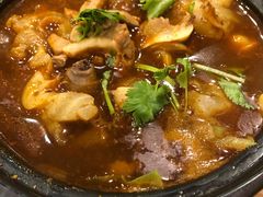 -三鞭一花·独一处·元英砂锅(海光寺店)