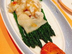 珊瑚龙虾球-美心·翠园(港汇恒隆广场店)