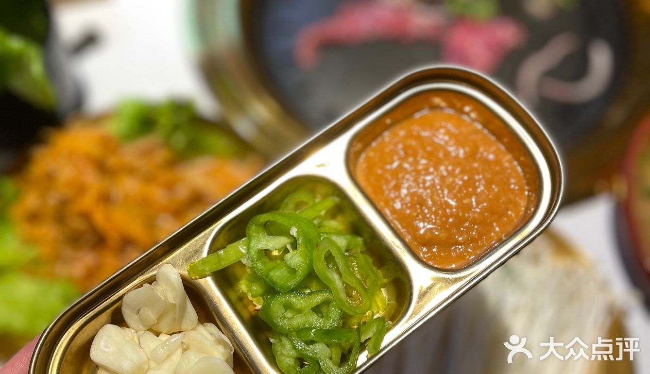 原来东北烤肉的肉一点也不油腻