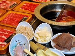 -牛YO寿喜烧·铁板烧和牛火锅自助(市府恒隆店)
