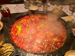 -周幺妹重庆老火锅(银泰城总店)