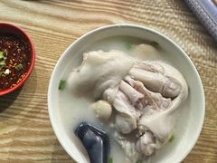 -雷祖芳老妈蹄花店