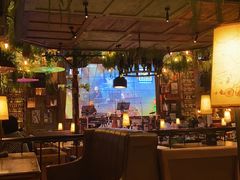 -胡桃里乐队酒馆