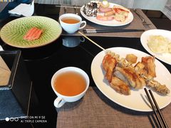 -唐拉雅秀酒店-西锦汇空中BBQ·思创餐厅