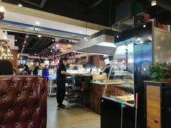 -菲尼克斯牛排店(杉杉奥特莱斯店)