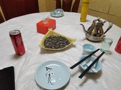 -宾朋海鲜饭庄(兴海路店)