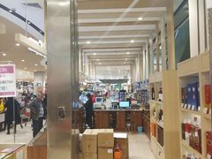 -永旺黄岛购物中心