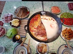-鸿姐老火锅(疁城新天地店)