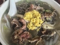 -潮镇老尾牛杂(环城西路店)