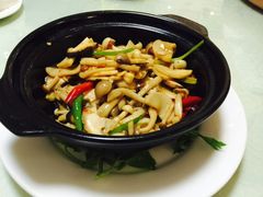 -慈心素食馆(绳金塔店)