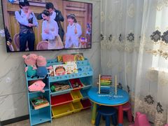 -茂菊口腔连锁(浦东南路店)