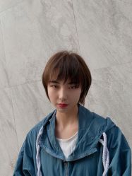-I+造型烫发染发