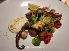 碳烤章鱼腿-LESCEDARS Brasserie Bistro香柏树