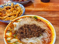 -小谭豆花(西大街店)