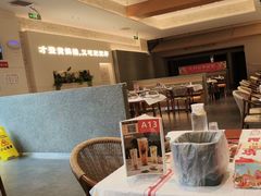 -肥肥虾庄·金牌油焖大虾(汉口城市广场店)