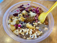 -八一路好吃街(雨田商务大厦店)