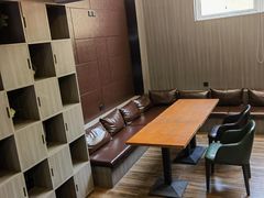 -长安先导国际创新人才交流中心(爱琴海温泉店)