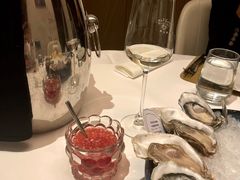 -斯普汇生蚝牛排馆(中骏世界城店)