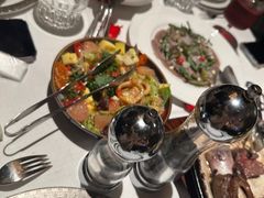 -Mogul Eatery·大亨餐酒馆