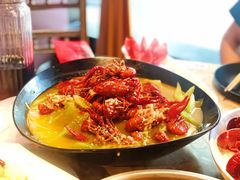 -沪小胖小龙虾(淮海中路旗舰店)