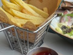 -ins森林童话餐厅coffee&bistro