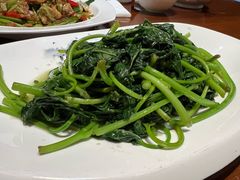-蜈支洲岛珊瑚酒店临海阁中餐厅