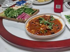 -一口猪海鲜浑锅·东北家常菜