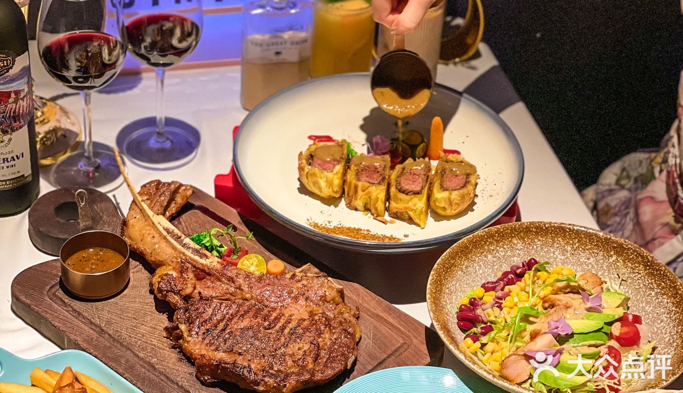 南京平价西餐厅｜百元吃战斧牛排🉐️免费布置