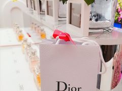 -Dior迪奥(上海世茂广场店)