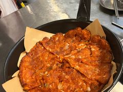 泡菜饼-富乐满韩国正宗炸鸡韩国料理(虹泉路店)