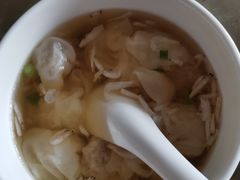 -爱的果实月嫂育婴师(世纪东方店)