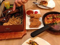 -必胜客(漕宝路店)