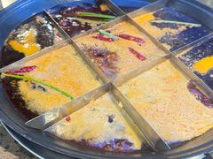 -正南齊北重庆老火锅(光华村直营店)