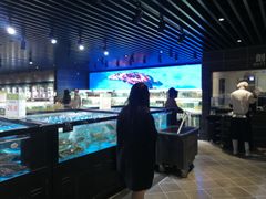 -胖东来生活广场(健康路店)