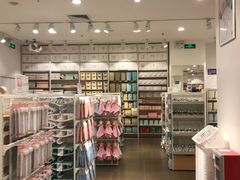 -名创优品(天河区正佳广场二店)