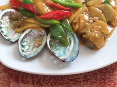 鲍鱼烧土豆-叶存利海鲜大馅饺子(海宁路总店)