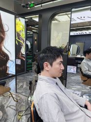 -藤野造型•烫染专业店