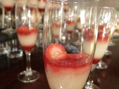 iphone_upload_pic-好日子皇冠假日酒店·君怡咖啡厅(特美思大厦店)