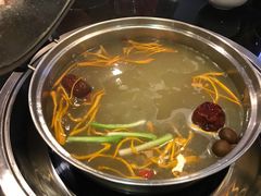 -丫丫汤膳打边炉(宏府408坊店)