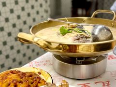 -堂瓦里·33年传统赣菜(第一街区店)