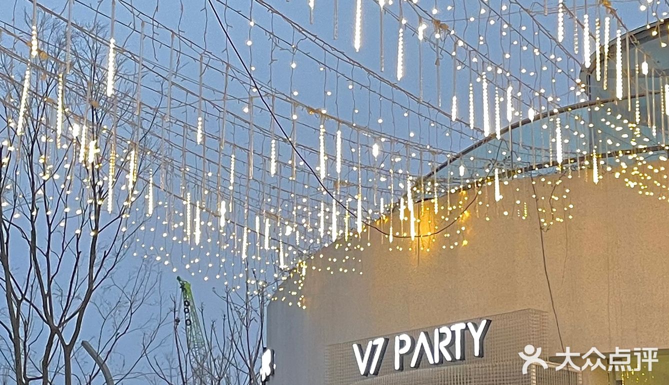 𝗩𝟳 ！你是懂浪漫的 主打一个湖畔之约🥂