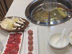 -四点金潮汕鲜牛肉火锅(金猴名居店)