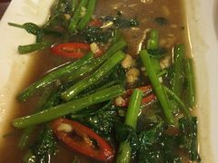 -Dang restaurant (patong phuket)