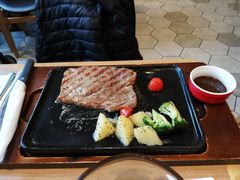 -必胜客(安盛金马店)