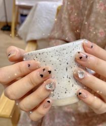 -斯馨·健康美甲美睫