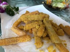 -鑫巴蜀小镇 · 水煮鱼专研店(玉桥店)
