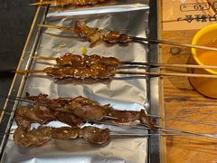 -喝丢一只鞋海鲜烧烤·海肠捞饭(文体街店)