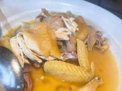 客都盐蒸山泉鸡-话梅·客家小厨(东门店)