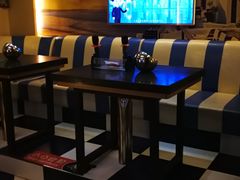 -迈秀量贩KTV(飞航广场店)