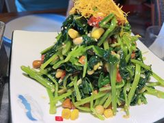 -大胡同天津菜·海肠捞饭·津门皮皮虾锅贴一绝(西姜井店)